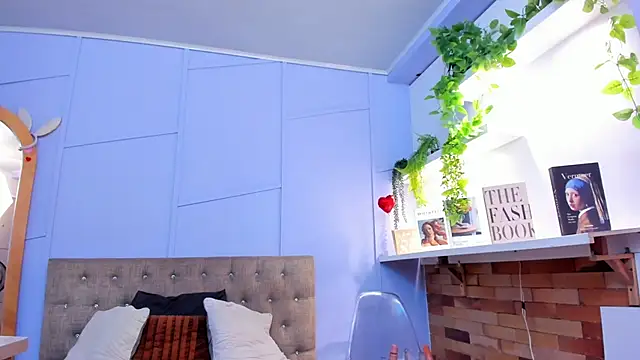 Snapshot of nathalie_rossel chatting on November 22, 7:13 pm nathalie rossel online show from November 22, 7:13 pm