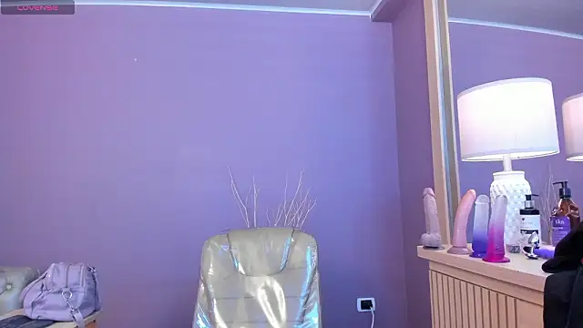 nathalie rossel online show from January 15, 5:05 pm