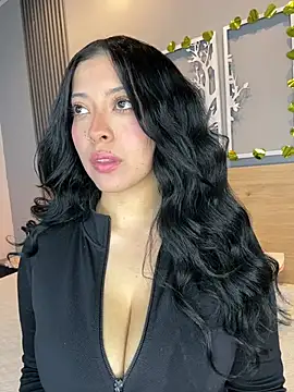 Valery Evaans online show from February 19, 2:41 am