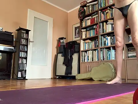 Bula94193 online show from February 6, 11:06 am