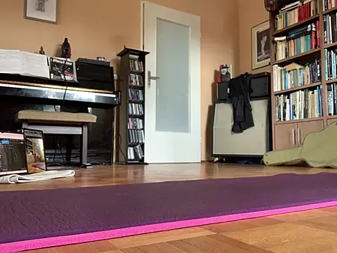 Bula94193 online show from February 21, 10:06 am