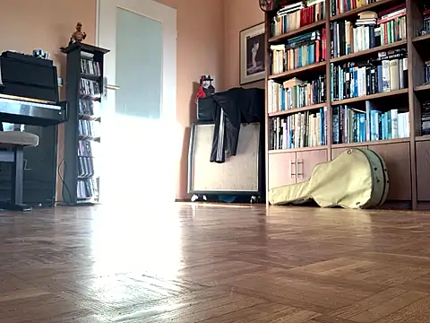 Bula94193 online show from January 11, 10:44 am