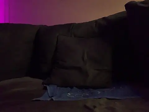 Bula94193 online show from November 24, 10:54 pm