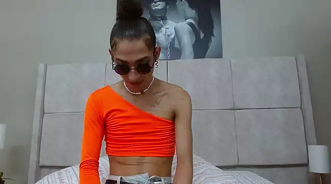 Snapshot of sweet_amalia4 chatting on February 25, 8:21 pm sweet amalia4 online show from February 25, 8:21 pm