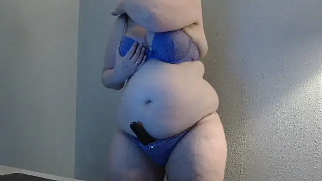 desiree1981 online show from February 24, 10:27 am