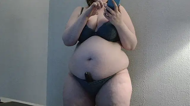 desiree1981 online show from February 11, 9:42 am