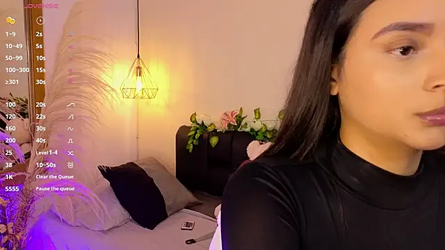 Snapshot of Hannah_williams1 chatting on September 30, 8:48 pm Hannah williams1 online show from September 30, 8:48 pm
