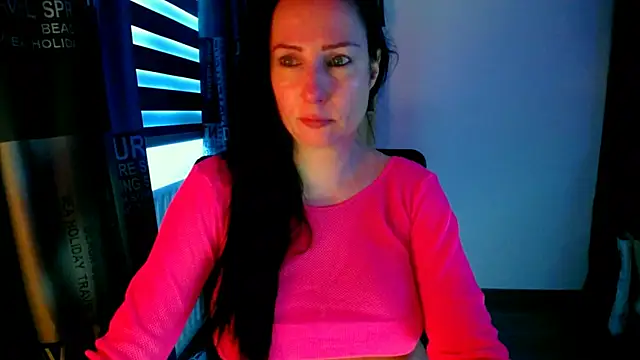 Snapshot of Sebriena chatting on February 18, 10:16 am Sebriena online show from February 18, 10:16 am