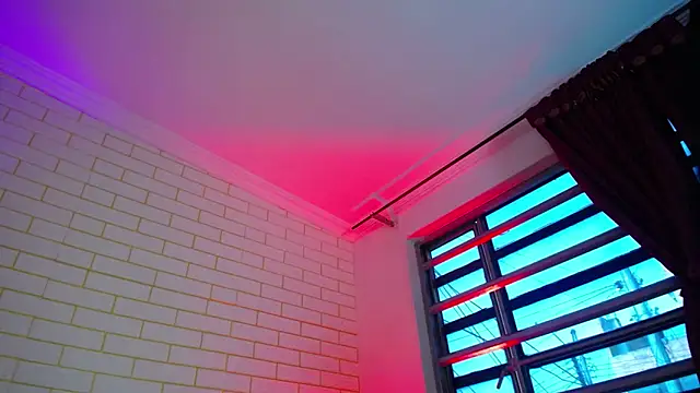 NYX1126 online show from November 21, 1:10 pm