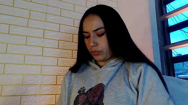 NYX1126 online show from November 5, 1:03 pm