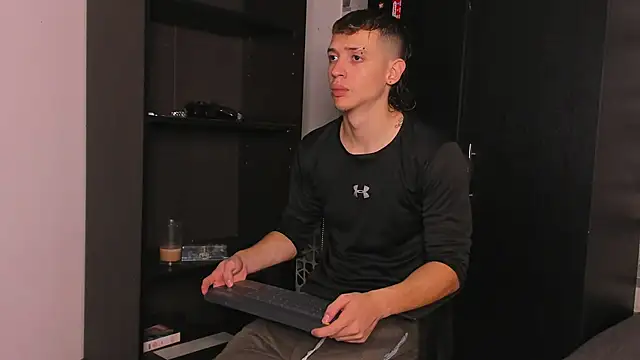 Dimitri higth420 online show from November 23, 6:51 pm