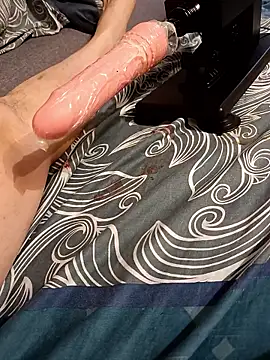 Snapshot of DefiniteTimor chatting on January 6, 2:59 am DefiniteTimor online show from January 6, 2:59 am