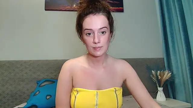 ElizaaXO online show from September 9, 3:10 pm