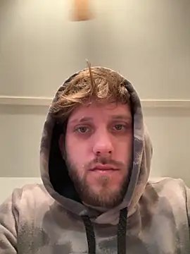 seantolliver57378 online show from October 31, 11:55 pm