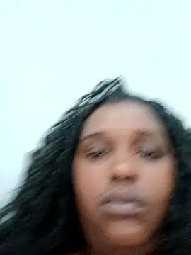 annybarros21 online show from March 19, 9:31 am