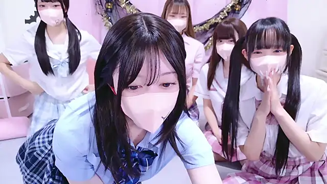 Yurie  online show from November 2, 1:16 pm