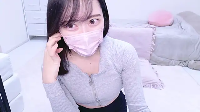 Snapshot of Yurie_ chatting on February 2, 5:53 am Yurie online show from February 2, 5:53 am