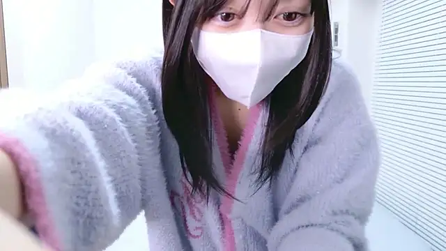 Yurie  online show from February 17, 1:19 pm
