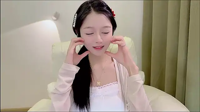 xiaodaibabyy online show from January 7, 2:00 pm