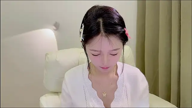 xiaodaibabyy online show from January 9, 2:46 pm