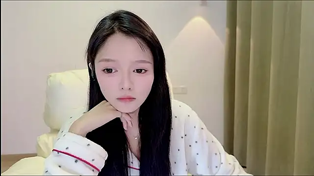 xiaodaibabyy online show from November 9, 7:34 am