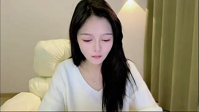 xiaodaibabyy online show from November 12, 7:34 am