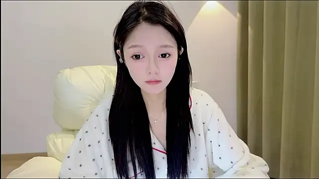 xiaodaibabyy online show from November 10, 8:19 am