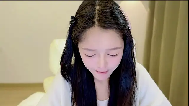 xiaodaibabyy online show from October 31, 6:54 am