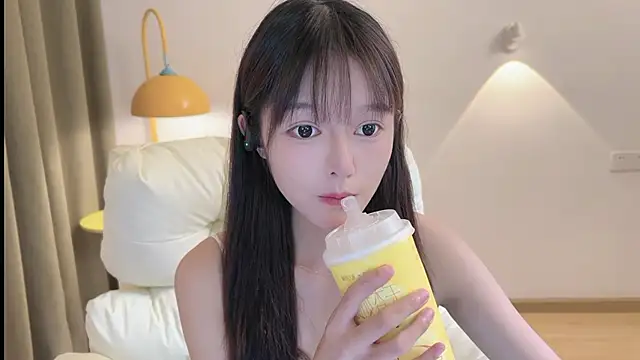 Snapshot of xiaodaibabyy chatting on September 10, 6:56 am xiaodaibabyy online show from September 10, 6:56 am