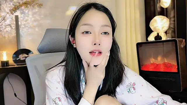 Snapshot of xiaodaibabyy chatting on February 20, 4:25 pm xiaodaibabyy online show from February 20, 4:25 pm