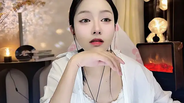 Snapshot of xiaodaibabyy chatting on February 24, 4:26 pm xiaodaibabyy online show from February 24, 4:26 pm