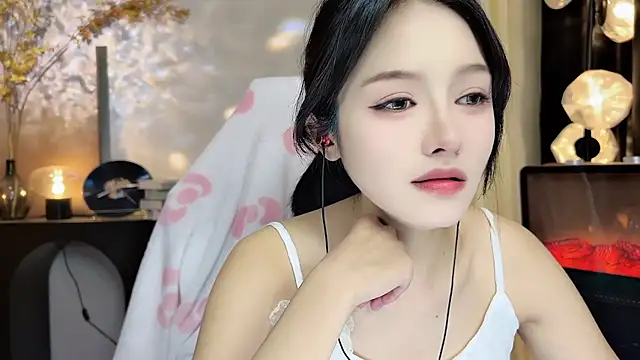 Snapshot of xiaodaibabyy chatting on February 25, 4:14 pm xiaodaibabyy online show from February 25, 4:14 pm