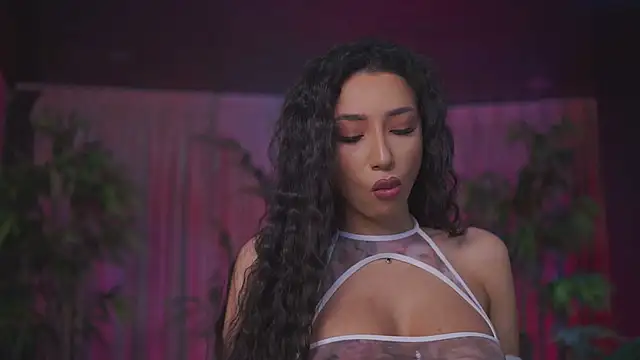 GinaValentinna online show from February 12, 7:57 pm