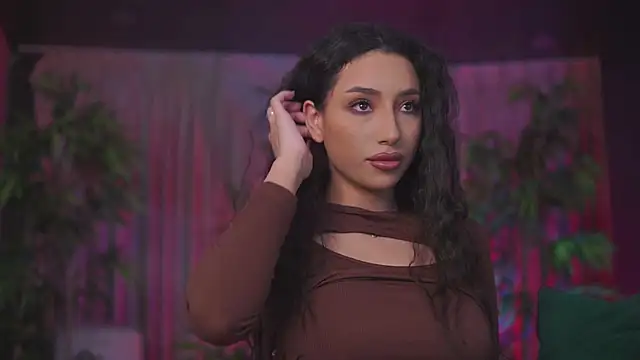 GinaValentinna online show from February 11, 8:09 pm