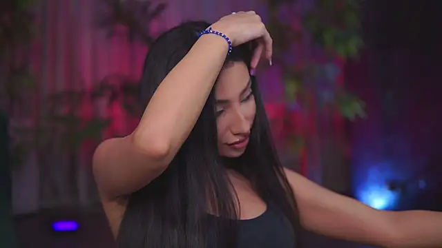 GinaValentinna online show from January 7, 7:52 pm