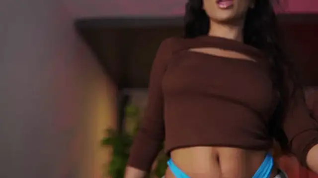 GinaValentinna online show from March 4, 8:05 pm