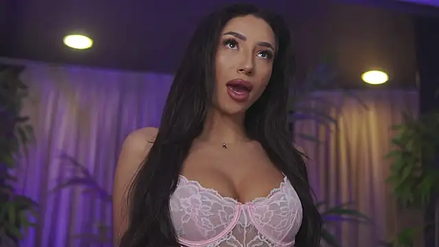 GinaValentinna online show from April 5, 7:53 pm