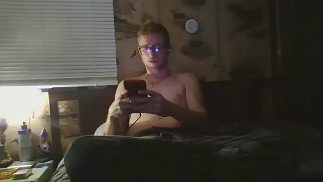 luv2cum7491 online show from November 22, 11:25 pm