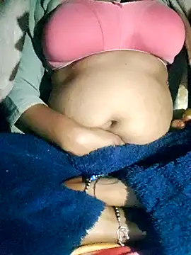 Snapshot of lovelyruhi chatting on January 28, 5:46 pm lovelyruhi online show from January 28, 5:46 pm