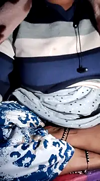 Snapshot of lovelyruhi chatting on January 11, 6:54 pm lovelyruhi online show from January 11, 6:54 pm