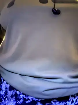 Snapshot of lovelyruhi chatting on December 26, 3:38 am lovelyruhi online show from December 26, 3:38 am