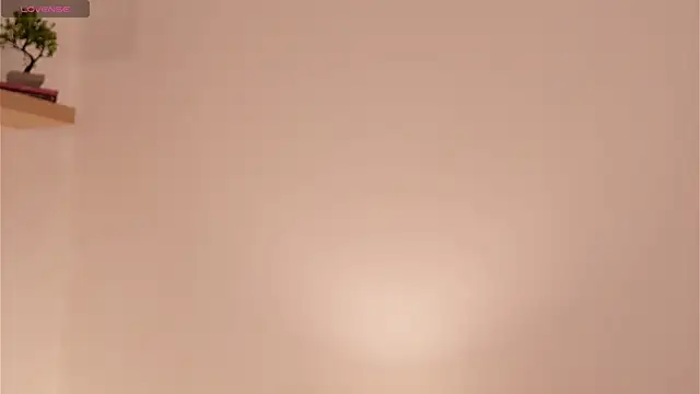 Snapshot of FlirtyFawn chatting on July 14, 7:09 pm FlirtyFawn online show from July 14, 7:09 pm