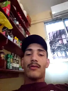 Snapshot of jose5320_20 chatting on November 27, 8:20 pm jose5320 20 online show from November 27, 8:20 pm