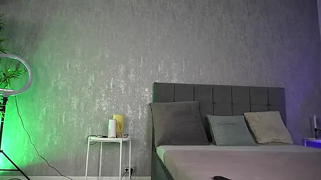 KatelynSparks online show from October 21, 5:40 am
