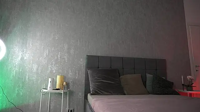 KatelynSparks online show from November 12, 6:39 am