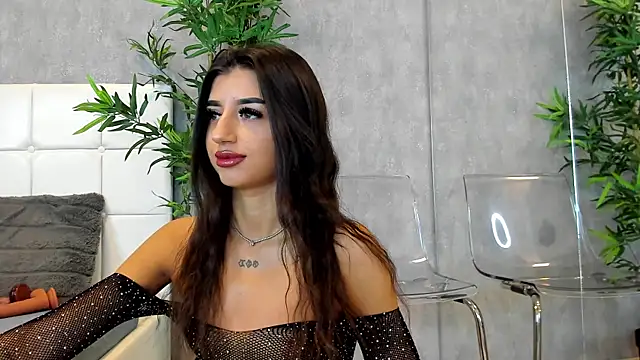 KatelynSparks online show from February 17, 6:20 am