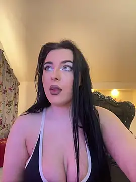 Snapshot of KeiraDark chatting on May 10, 4:05 am KeiraDark online show from May 10, 4:05 am