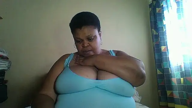 9voluptiustits online show from February 26, 7:30 am