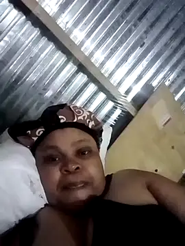 9voluptiustits online show from November 6, 3:32 am