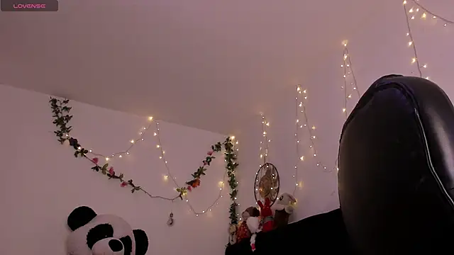 Carlasxdreams online show from February 24, 4:57 am